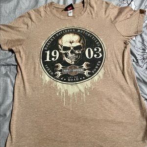 Men’s Harley-Davidson tee. Large